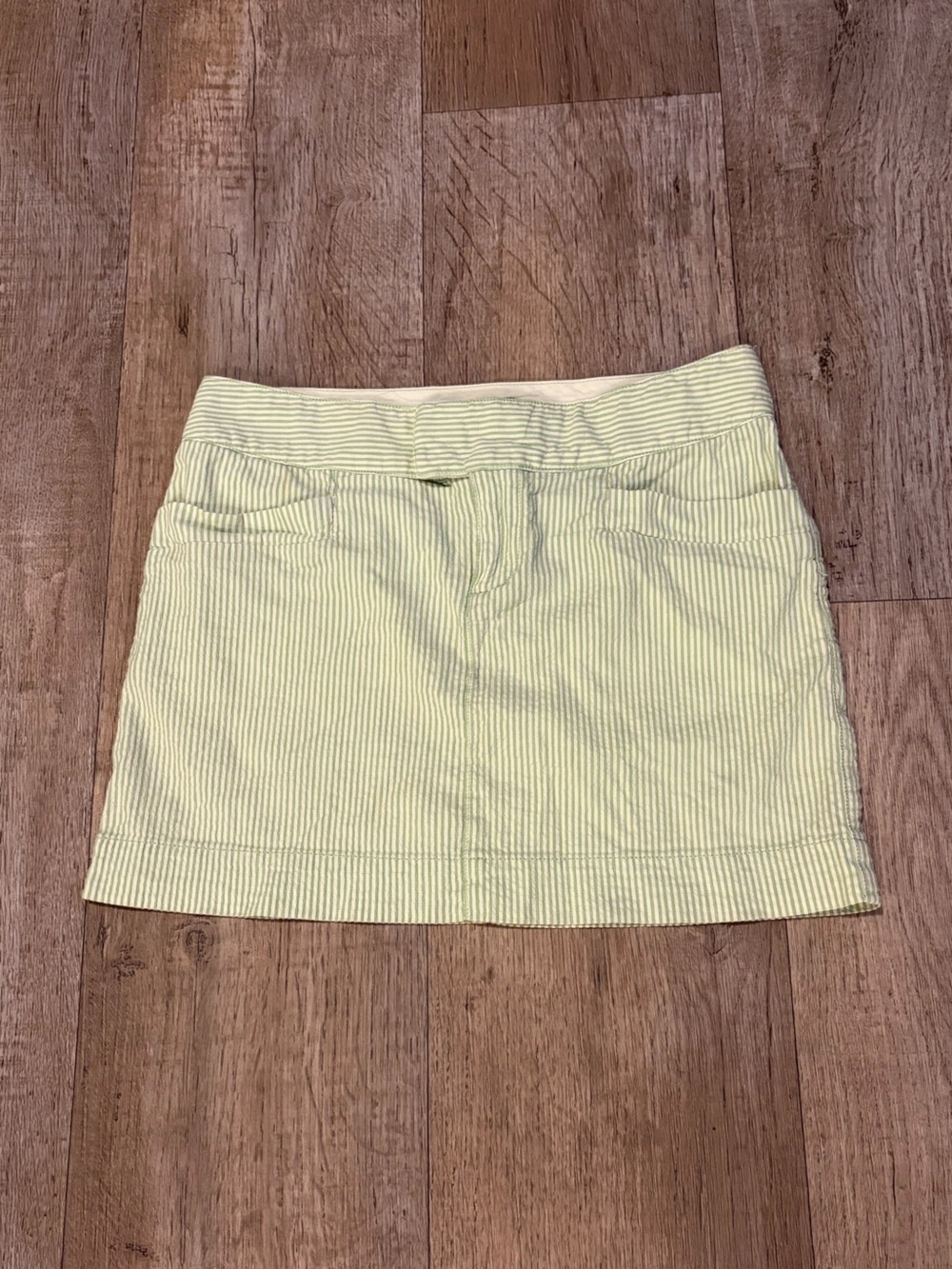Vintage American Eagle Green and White Striped Mini Skirt Size 0 Preppy 90s Y2K